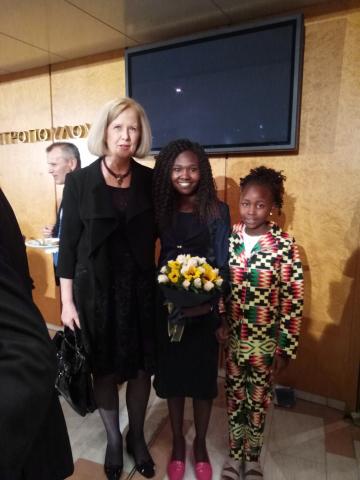 The Hon. Consul, Mrs. V. Pantazopoulou, with the award winning Kenyan Marathoner, Ruth Chepngetich, and her daughter at the AIMS Gala Awards.